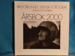 Tradera Riksförbundet svensk fotografi - Årsbok 2000> Fotolitteratur