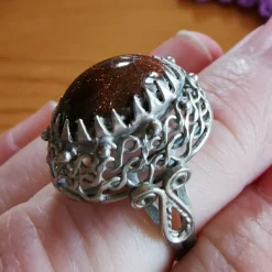 Tradera Ringar<Ring med mycket vacker sten