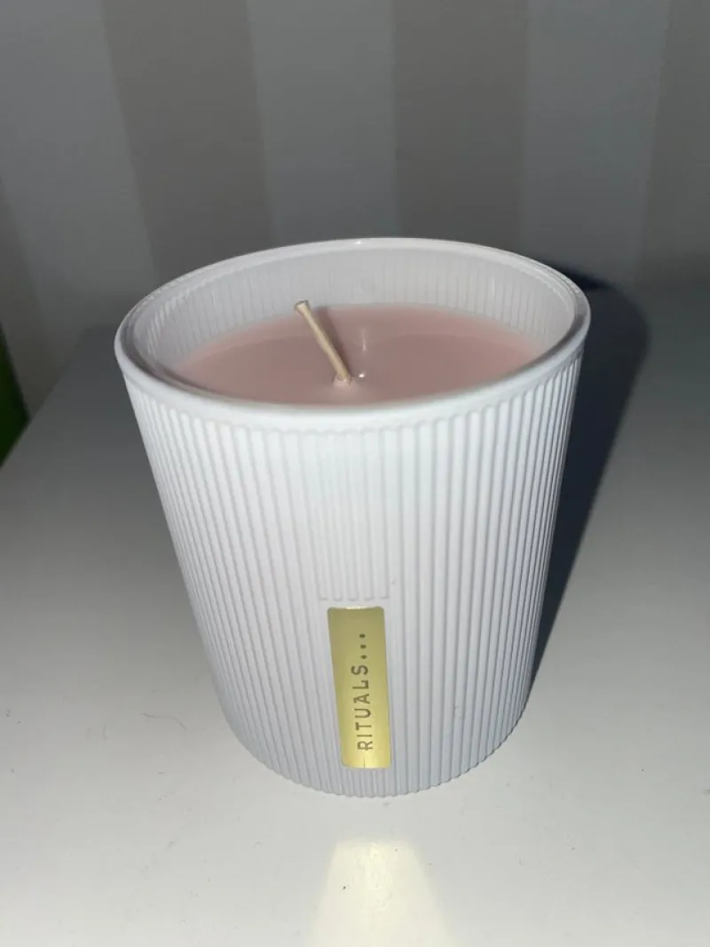 Tradera Övriga Skönhetsprodukter<Rituals The Ritual of Sakura Scented Candle
