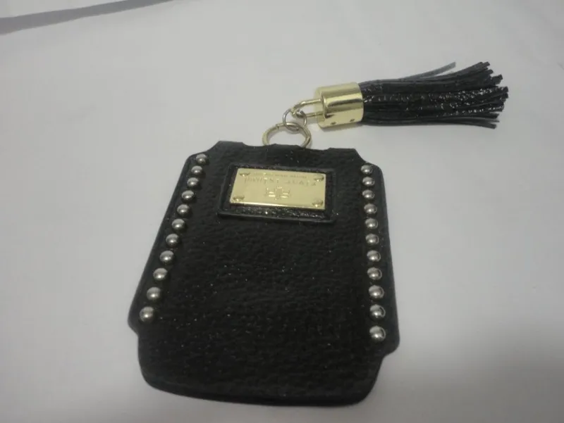 Tradera River Island Nyckelfodral,svart/guld> Nyckelringar & Nyckelfodral