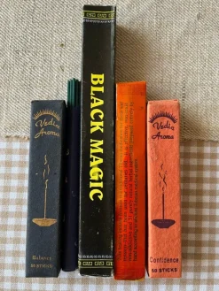 Tradera Rökelsepinnar 5 förpackningar varav några oöppno^ New Age