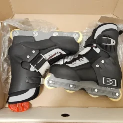 Tradera Skateboard & Inlines<Rollerblade Patrone Swindler Canvas Aggressive Inline Skates, storlek 42