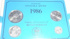 Tradera ÅRSET FRÅN 1986 - HÅRD PLAST^ Svenska Mynt