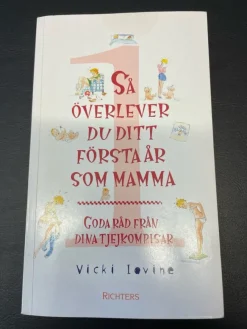 Tradera Så överlever du ditt första år som mamma. Perfekt för Baby Shower, dop etc.> Graviditets- & Barnböcker