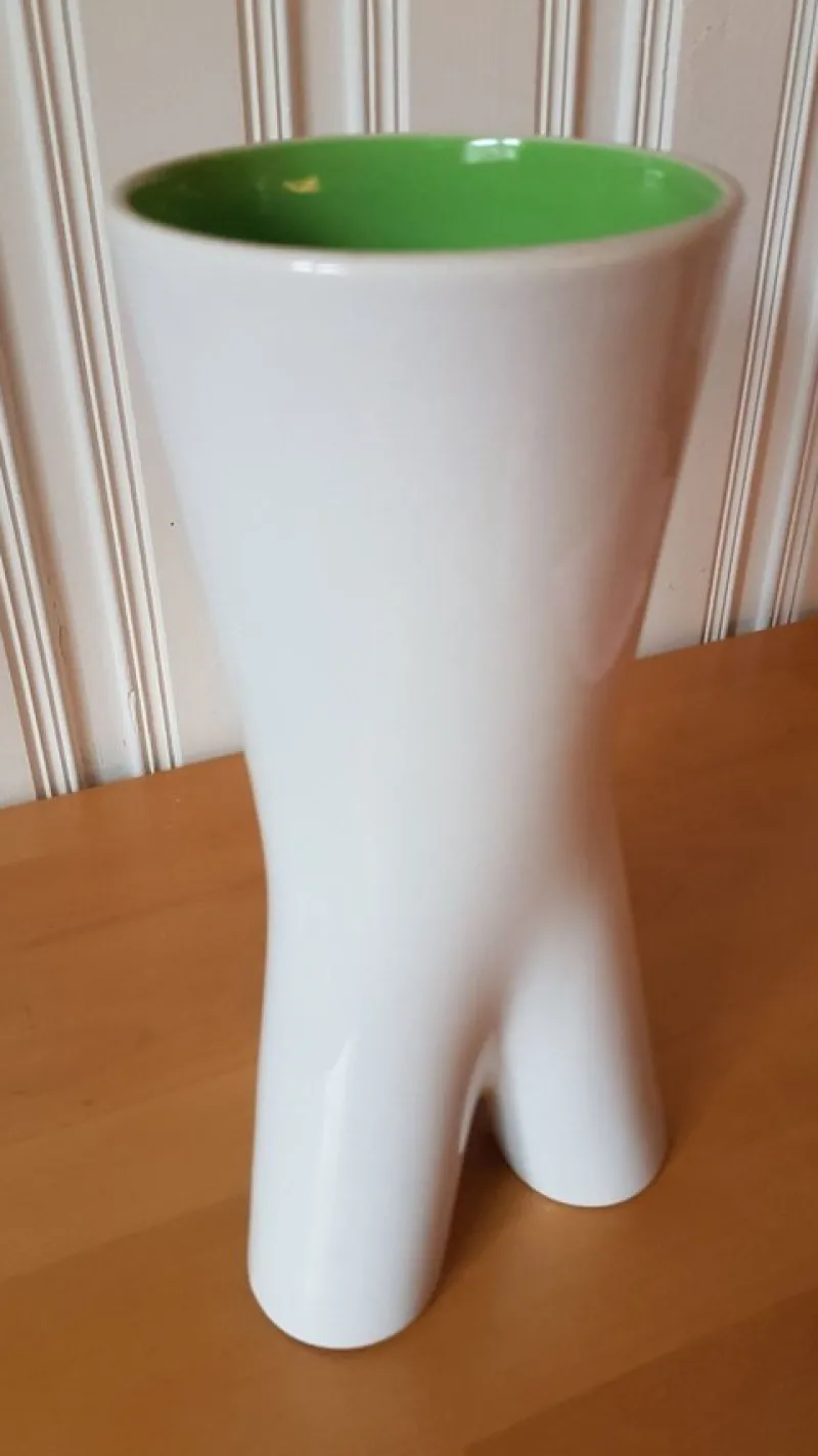 Tradera SAGA FORM VAS LJUSSTAKE^ Inredningsdetaljer