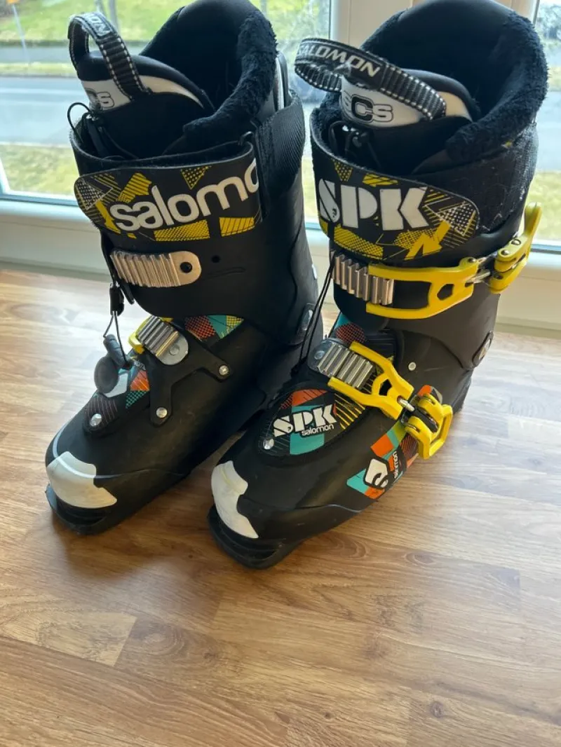 Tradera Längdåkning<Salomon pjäxor slick spk