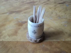 Tradera Sameslöjd Tandpetarhållare i horn och trä> Hemslöjd