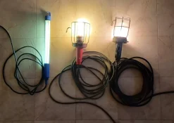 Tradera SAMLING SLADDLAMPOR, 1 ST LYSRÖRSMODELL, 2ST FÖR VANLIG GLÖDLAMPA> Belysning & Armaturer