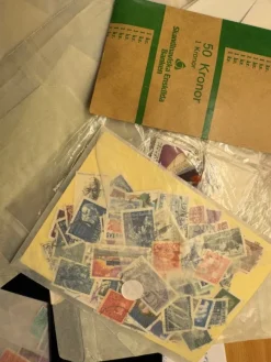 Tradera Samling svenska och utländska frimärken^ Flera Länder