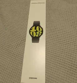 Tradera Smartwatches<Samsung Galaxy Watch6 4g 44mm - Smartwatch