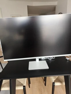 Tradera Samsung 32-tums skärm (M5)> Bildskärmar