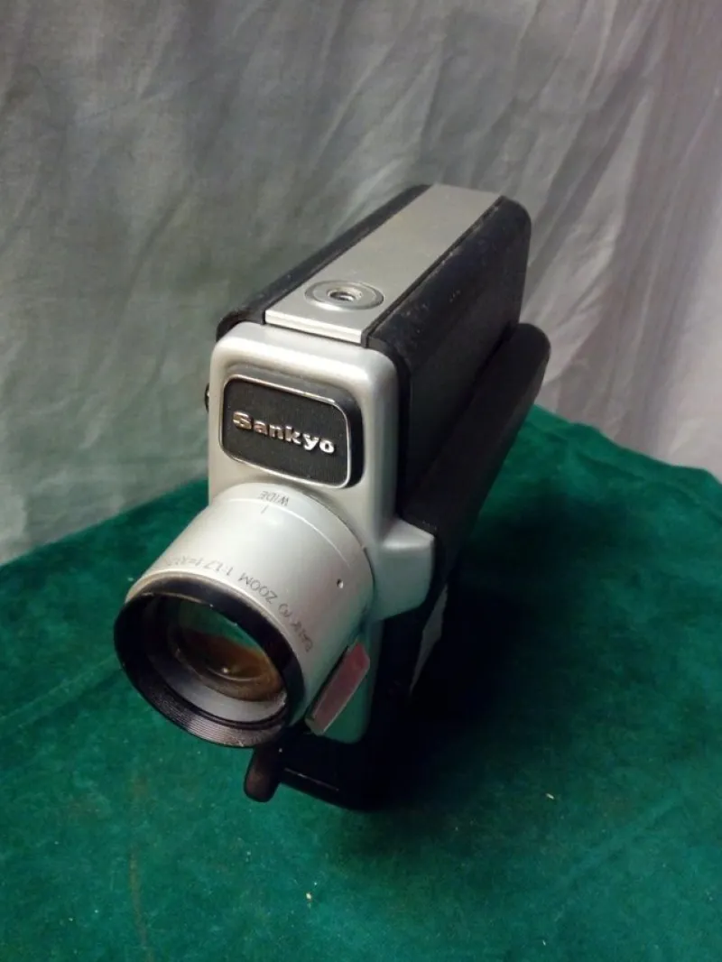 Tradera Sankyo Super Micro-CM^ Filmkameror