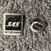 Tradera SAS Flight Academy • pin / nålmärke • MINT CONDITION^ Flyg