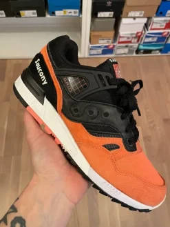 Tradera Herrskor<Saucony Grid SD ”Salmon” Samples