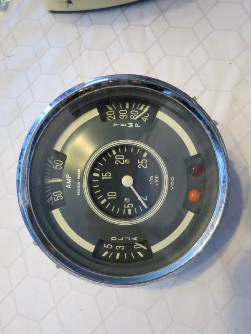 Tradera Scania-Vabis Varvräknare/ VDO instrument 60-tals Lastbil/Buss^ Lastbilar & Bussar