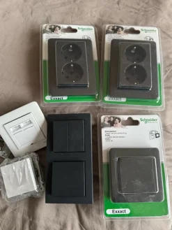 Tradera Schneider Electric Exxact strömbrytare och uttag mm> Elinstallation