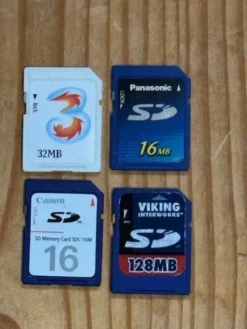Tradera SD-kort äldre^ Kameratillbehör