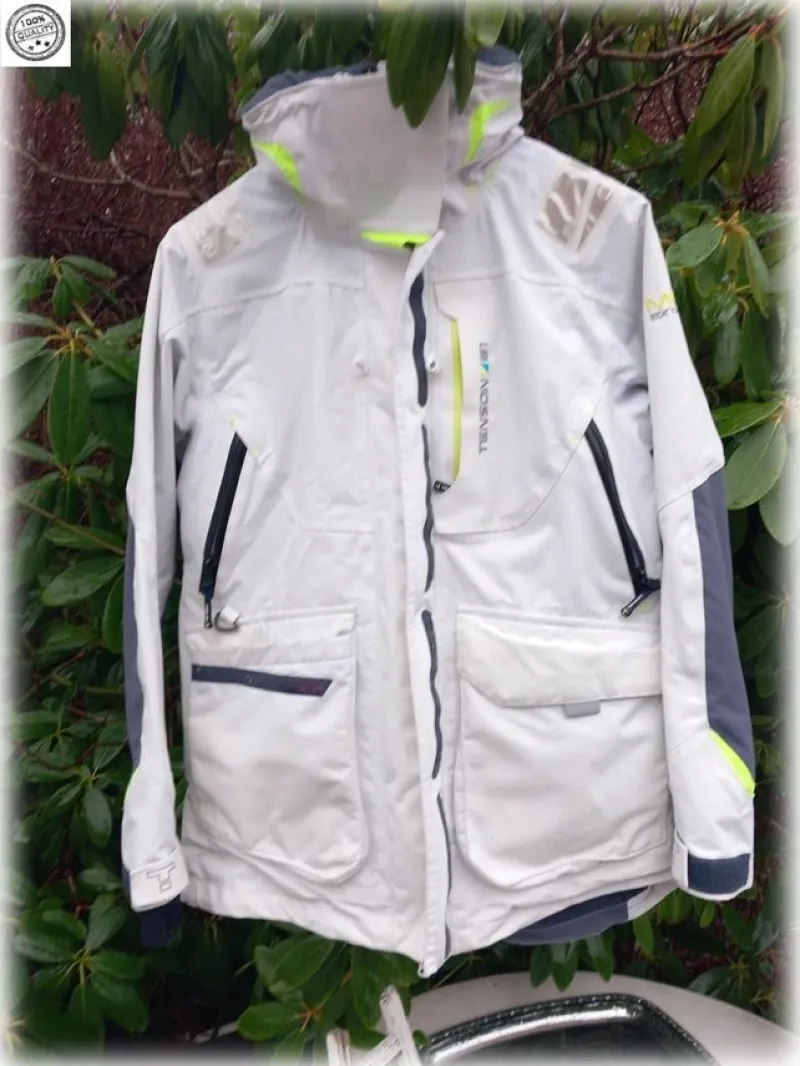 Tradera Segling<Seglarjacka Tenson med inbyggd kapuschong s 36 vit vattentät Fint skick