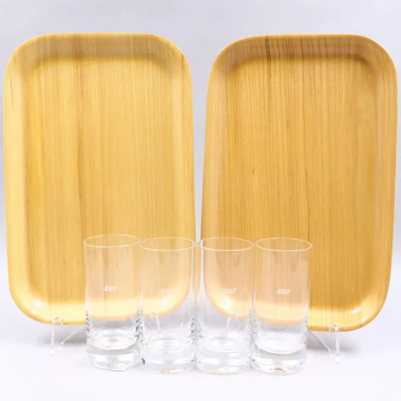 Tradera Selterglas 4 st & Brickor, 2 st, SAS Airlines, ÅRY Nybro, Glas & trä^ Flyg