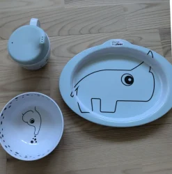 Tradera Servis, Done by Deer> Nappflaskor & Barnserviser