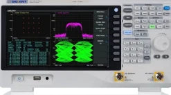 Tradera Siglent SSA3015X Plus Spektrumanalysator och RB3X25 Reflexionsbrygga^ Elektronikinstrument