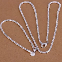 Tradera Smyckespaket<Silver Smyckesset - Halsband & Armband - Rund Ormlänk - Silverpläterat