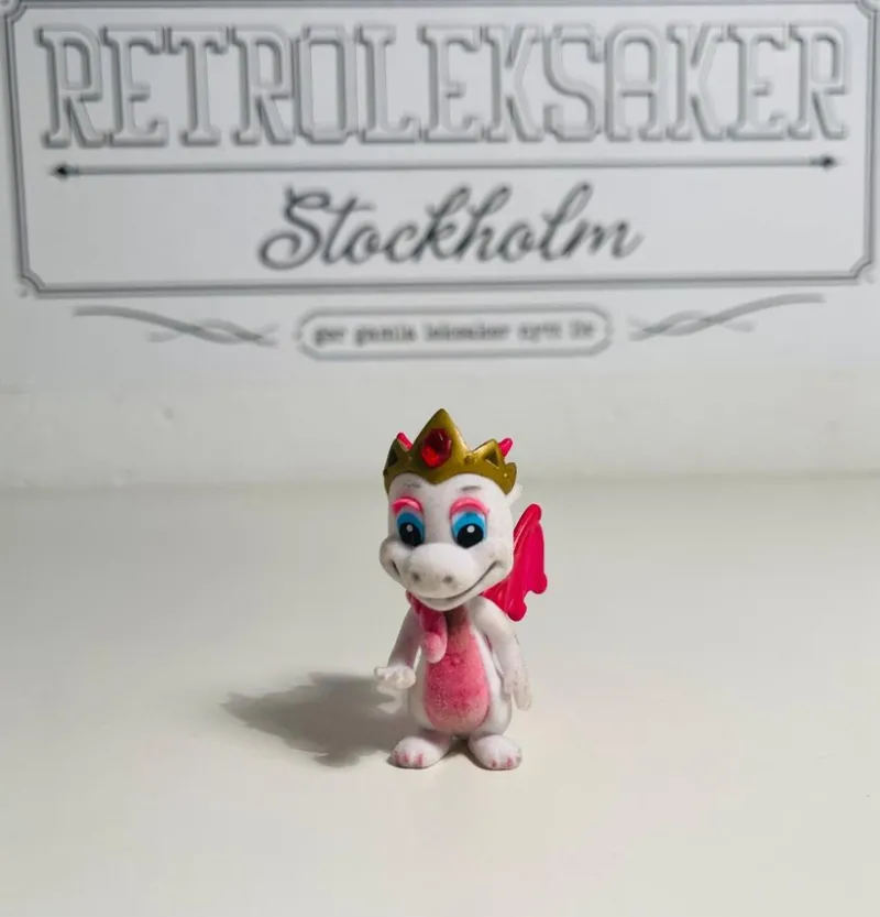 Tradera Samlarfigurer<Simba Safiras the Element Dragons / Element drake. Vit White