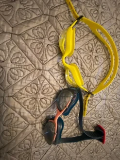 Tradera Simning<Simglasögon 2 par barn ålder 8-12 år