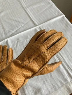 Tradera Skinnhandskar storlek 7 1/2. Äkta skinn, fodrade.> Handskar & Vantar