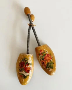 Tradera Skolæster m blomster> Krokar, Handtag & Beslag