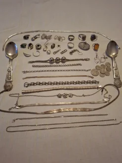 Tradera Skrotsilver 286 gr> Silver