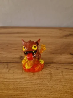 Tradera Nfc-figurer<Skylanders Giants - Hot Dog