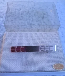 Tradera Slipsnålar<Slipsnål av Elis Kauppi Kupittaan Kulta