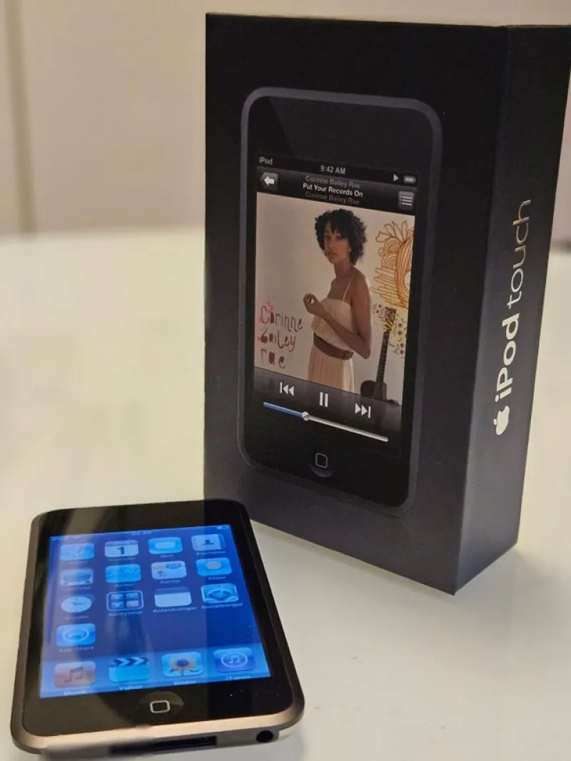 Tradera Sällsynt iPod Touch 1:a generationen A1213^ Mp3 & Mp4-spelare