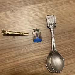 Tradera Slipsnålar<Smycken och sked Slipsnål scan Svenska skytteförening Västmanland