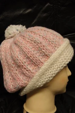 Tradera Snygg Vinter Stickad Mössa> Huvudbonader