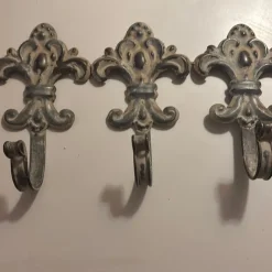 Tradera Snygga väggkrokar i metall> Krokar, Handtag & Beslag