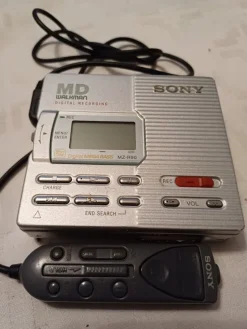 Tradera Sony MZ-R90 Minidiscspelare^ Bärbart