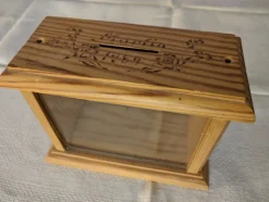 Tradera Sparbössor<Sparbössa i trä och glas - Martin 1984