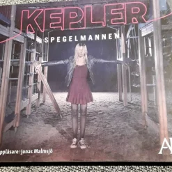 Tradera Spegelmannen - Lars Kepler ljudbok Uppläsare Jonas Malmsjö> Ljudböcker & Språkkurser
