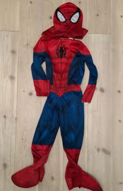 Tradera Spindelmannendräkt, 110-116, spidey and friends, spiderman, spindelmannen> Maskeradkläder