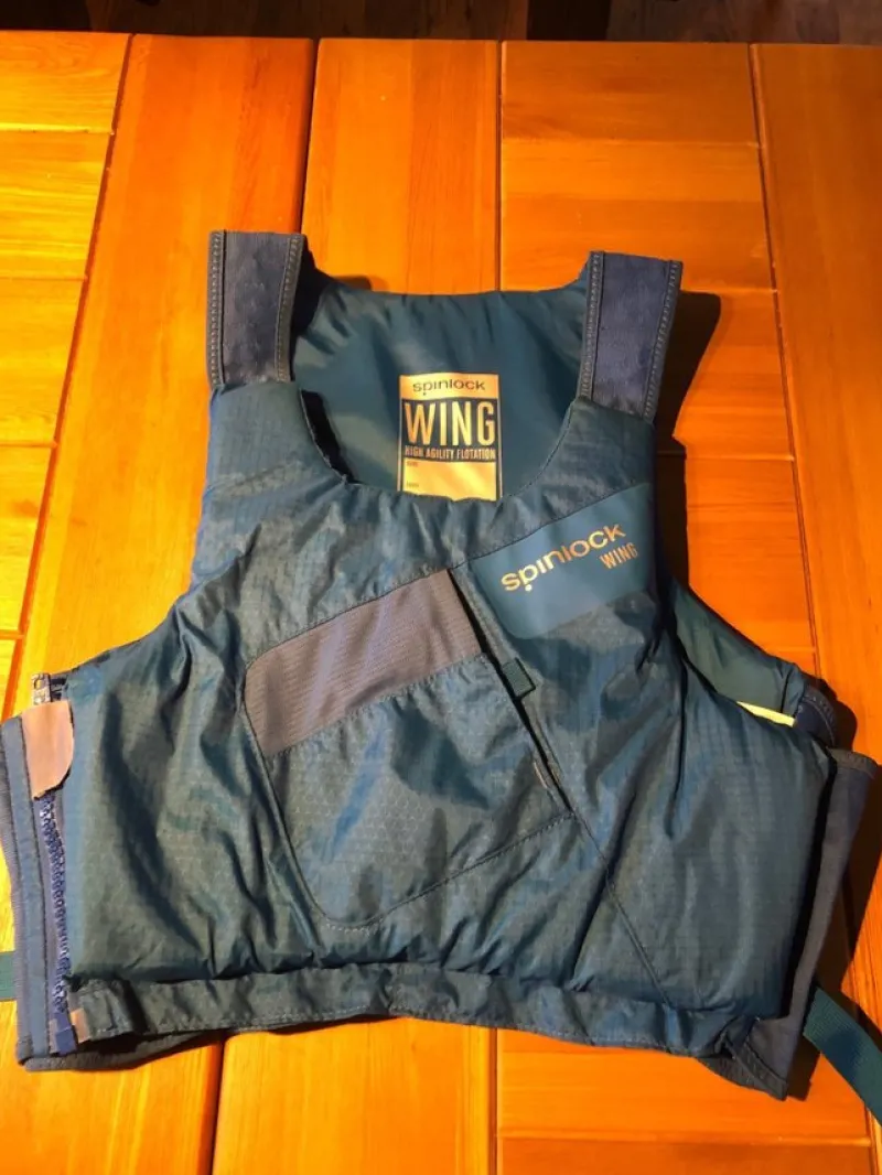 Tradera Segling<Spinlock Wing Flytväst 50N