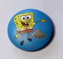 Tradera SPONGEBOB. Badge , nålmärke diameter 25mm> Tygmärken & Pins