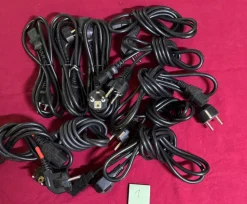 Tradera 10st apparatkabel (C13 kontakt)> Datortillbehör