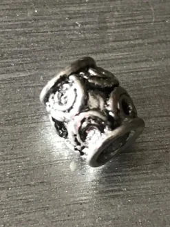 Tradera Armband<Söt berlock till ormlänk