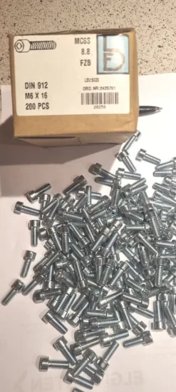 Tradera 200st Insexskruv M6 x 16> Skruv, Plugg & Spik