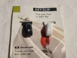 Tradera 2st krokar/clips att sätta inuti sin väska för att snabbt hitta nycklarna> Övriga Accessoarer