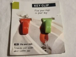 Tradera 2st krokar/clips att sätta inuti sin väska för att snabbt hitta nycklarna> Övriga Accessoarer