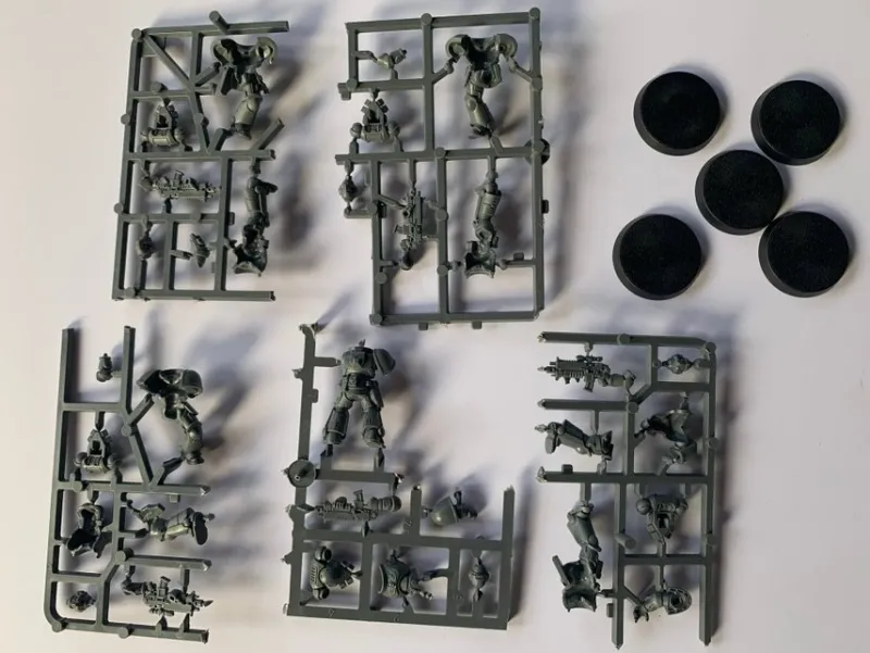 Tradera 5st nya Primaris space marine Intercessor squad till Warhammer 40k^ Roll- & Figurspel