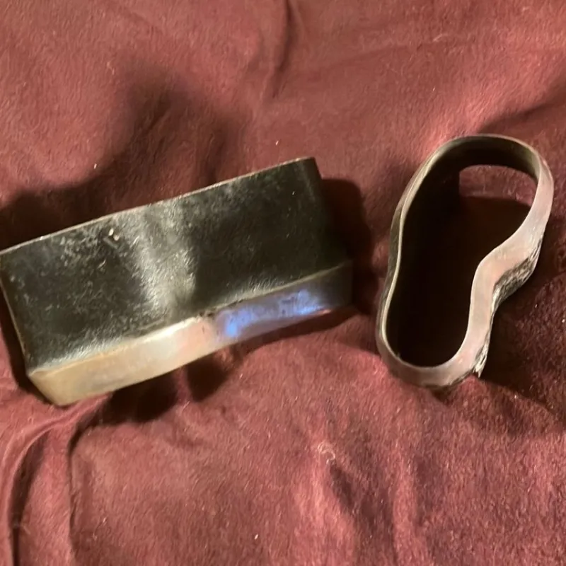 Tradera Övriga Samlarsaker<Stansar för skotillverkning. Sulor?